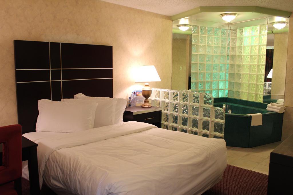 Oceanside Lodge Marmora Room photo